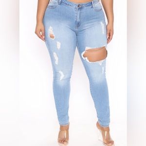 Fashion Nova Glistening Jeans
